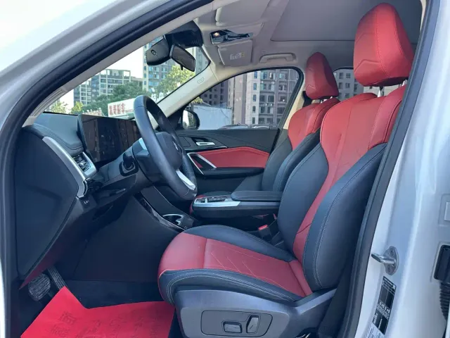 BMW X1 — Фото автомобиля 9