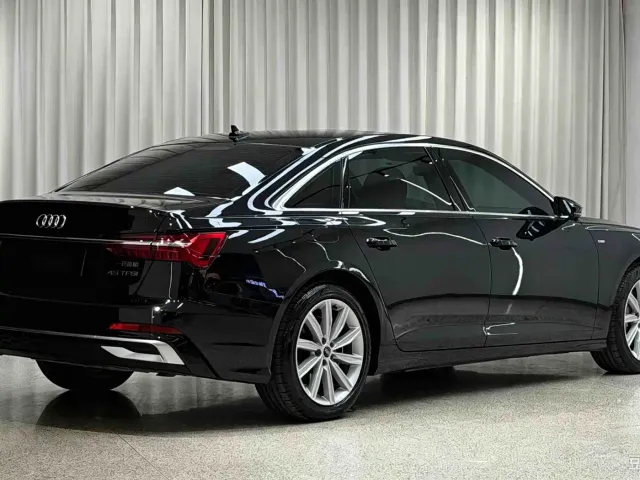Audi A6L — Фото автомобиля 4