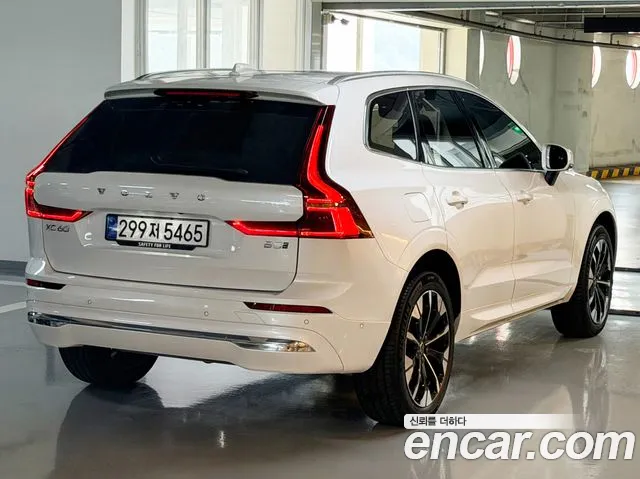 Volvo XC60 Generation 2 — Фото автомобиля 2
