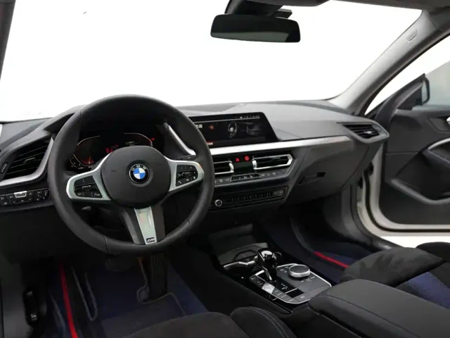 BMW 2 Series — Фото автомобиля 7