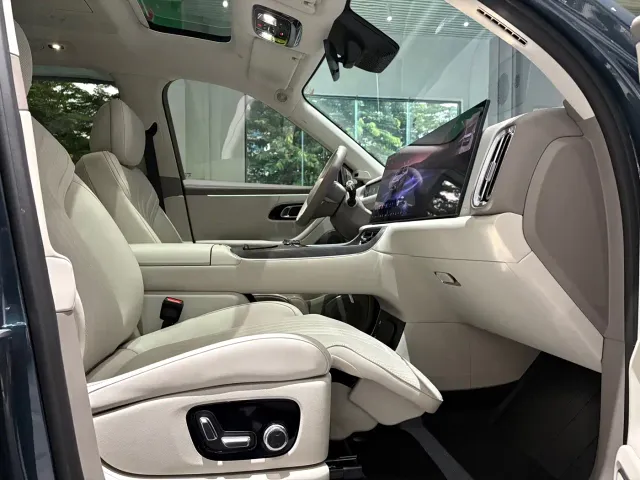 Geely Galaxy M9 — Фото автомобиля 21