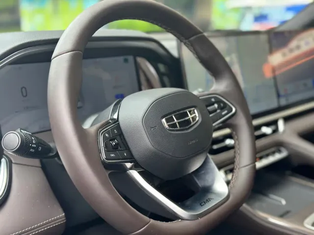 Geely Xingyue L — Фото автомобиля 12