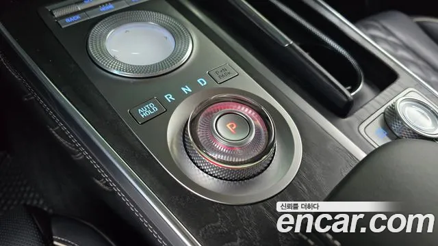 Genesis GV80 2.5T Бензин AWD — Фото автомобиля 3