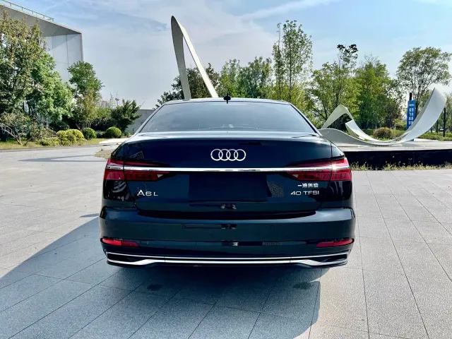 Audi A6L — Фото автомобиля 20