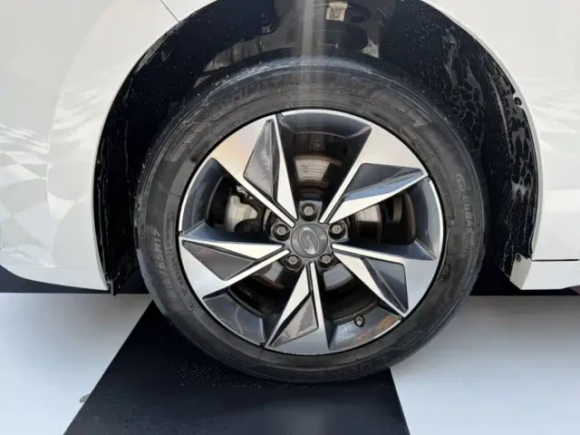 GAC Trumpchi M6 — Фото автомобиля 4