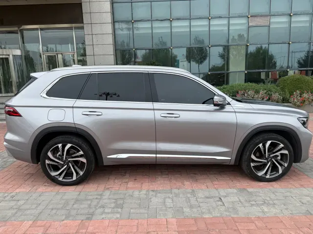 Geely Xingyue L — Фото автомобиля 4