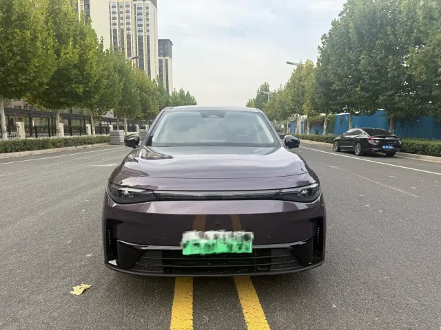 Leapmotor C10 — Фото автомобиля 2