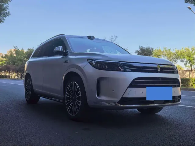 Aito M7 — Фото автомобиля 3