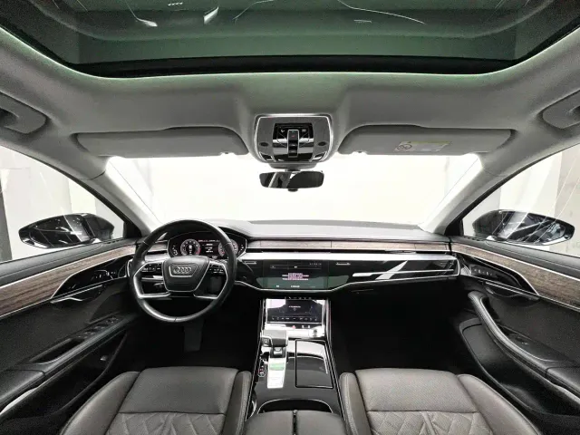 Audi A8 — Фото автомобиля 9