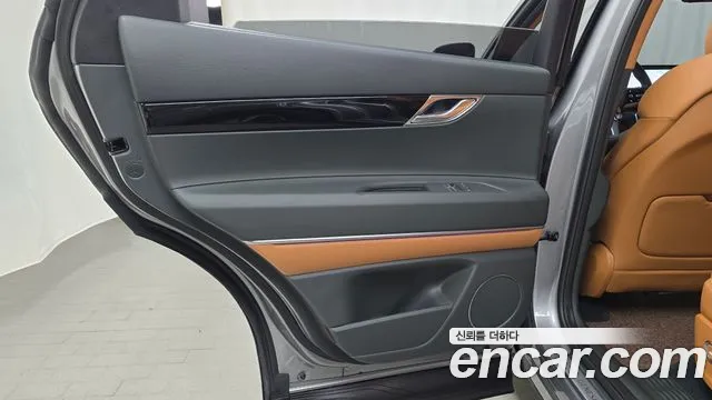Genesis GV80 2.5T Бензин AWD — Фото автомобиля 24