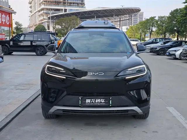 BYD Hai Shi 07 DM-i — Фото автомобиля 2