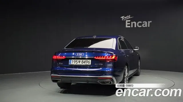 Audi A4 — Фото автомобиля 4