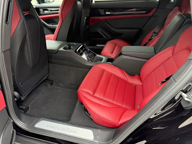 Porsche Panamera — Фото автомобиля 15
