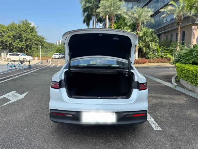 BYD Seal 05 DM-i — Фото автомобиля 24