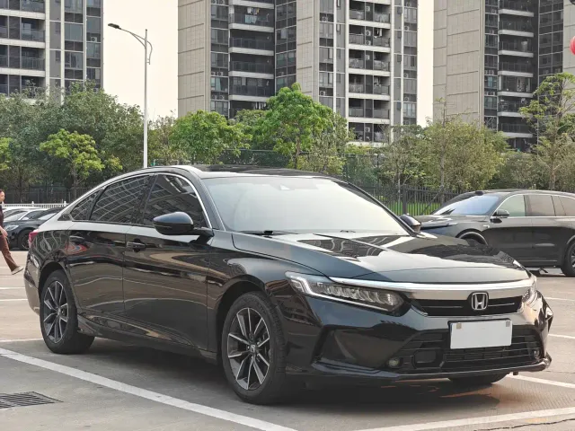 Honda Inspire — Фото автомобиля 2