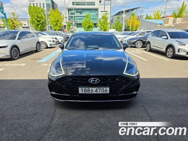 Фотография автомобиля — Hyundai Sonata DN8