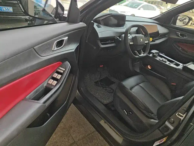 Changan CS55 Plus — Фото автомобиля 11