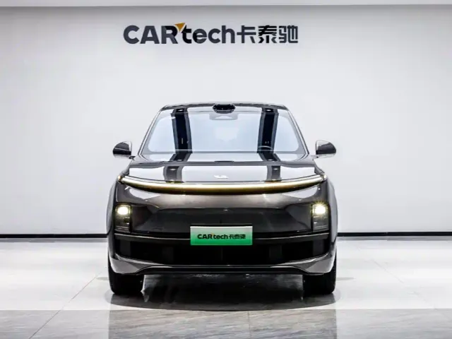 Li Auto L9 — Фото автомобиля 2