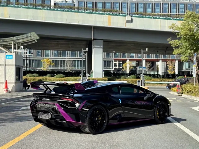 Lamborghini Huracan — Фото автомобиля 7