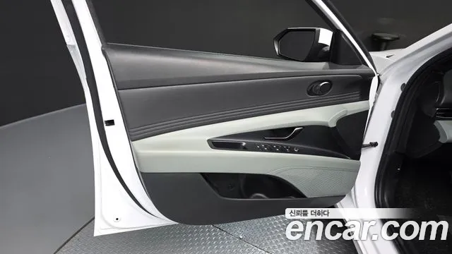 Hyundai Avante CN7 — Фото автомобиля 13