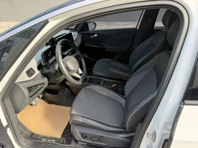 Volkswagen ID.3 — Фото автомобиля 18