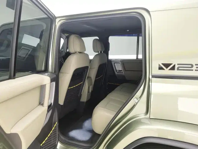 iCAR V23 — Фото автомобиля 11