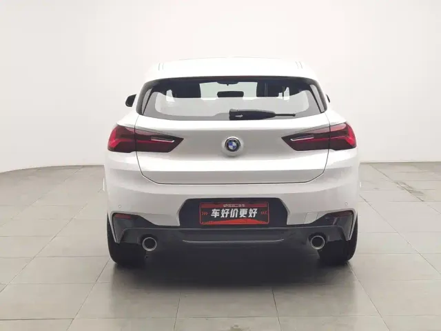 BMW X2 — Фото автомобиля 4