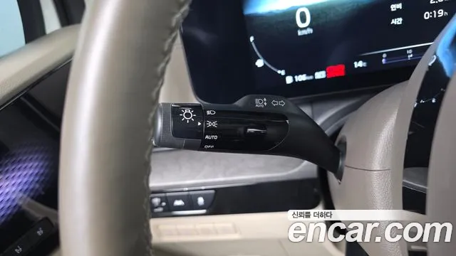 Kia Canival Carnival 4 поколение Дизель 9 мест Signature — Фото автомобиля 30