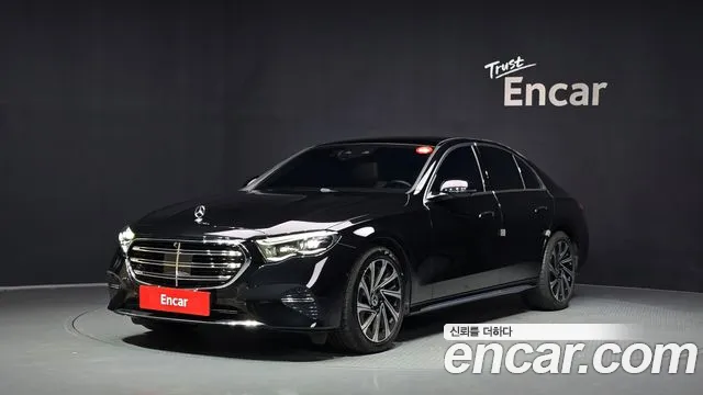 Фотография автомобиля — Mercedes-Benz E-Class W214