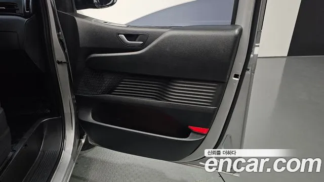 Hyundai Staria — Фото автомобиля 14