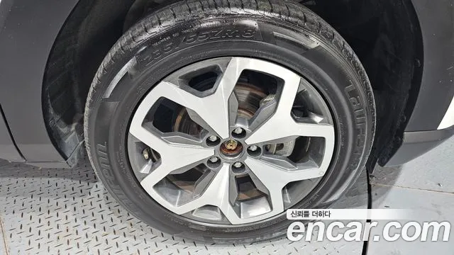 KGM Torres — Фото автомобиля 6