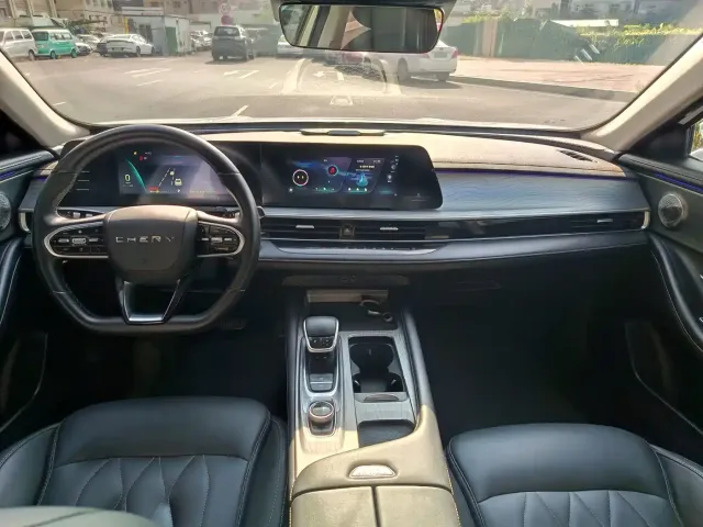 Chery Arrizo 8 — Фото автомобиля 6