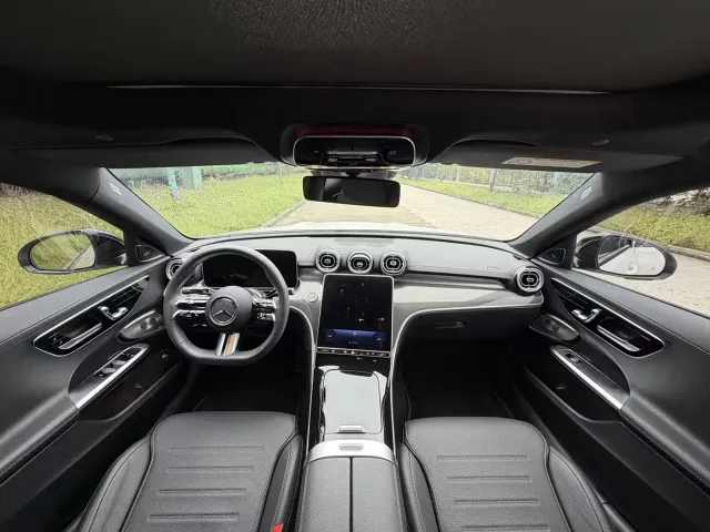 Mercedes-Benz C-Class — Фото автомобиля 9
