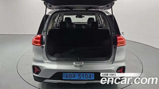 Kia Niro — Фото автомобиля 24