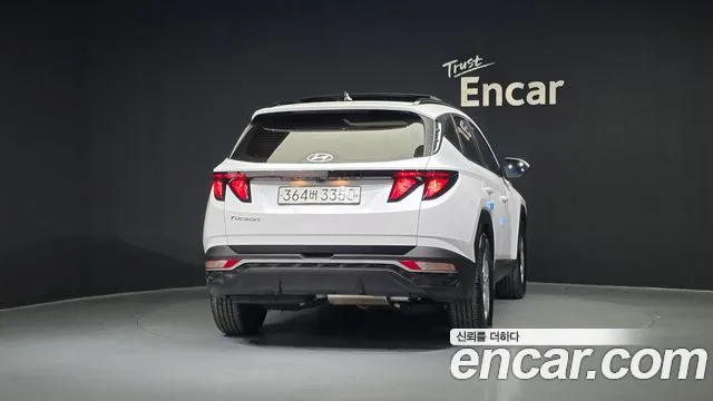 Hyundai Tucson Tucson (NX4) Дизель 2.0 2WD — Фото автомобиля 4
