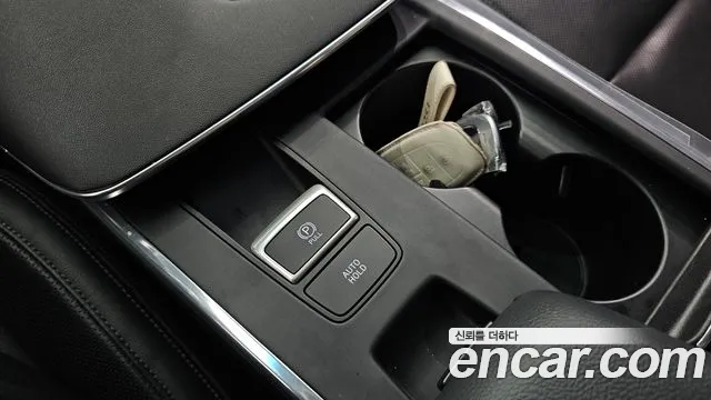 Hyundai Grandeur — Фото автомобиля 24