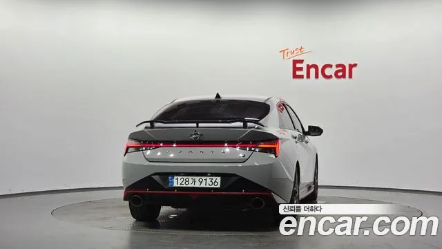 Hyundai AVANTE — Фото автомобиля 3