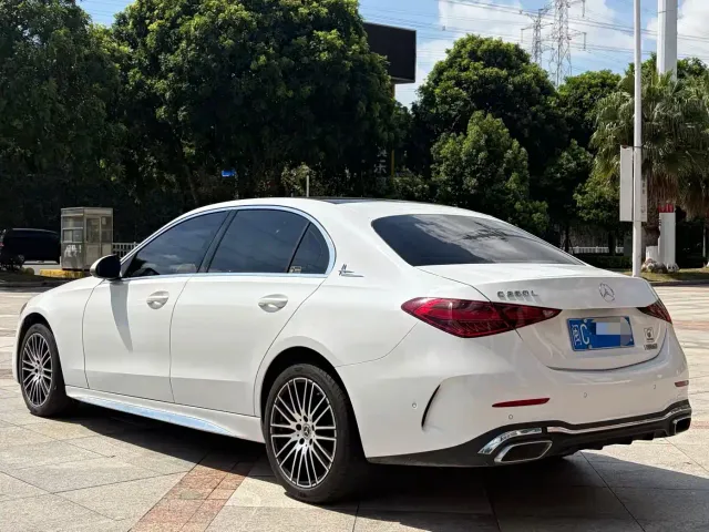 Mercedes-Benz C-Class — Фото автомобиля 9