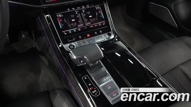 Audi A8 55 TFSI quattro Premium LWB — Фото автомобиля 9