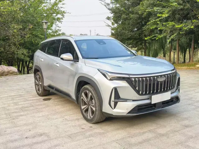 Geely Boyue L — Фото автомобиля 3