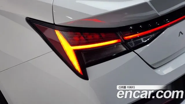 Hyundai AVANTE Новый Avante (CN7) — Фото автомобиля 21