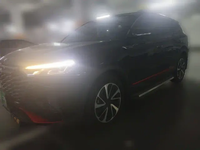 Фотография автомобиля — Dongfeng Fengshen AX7
