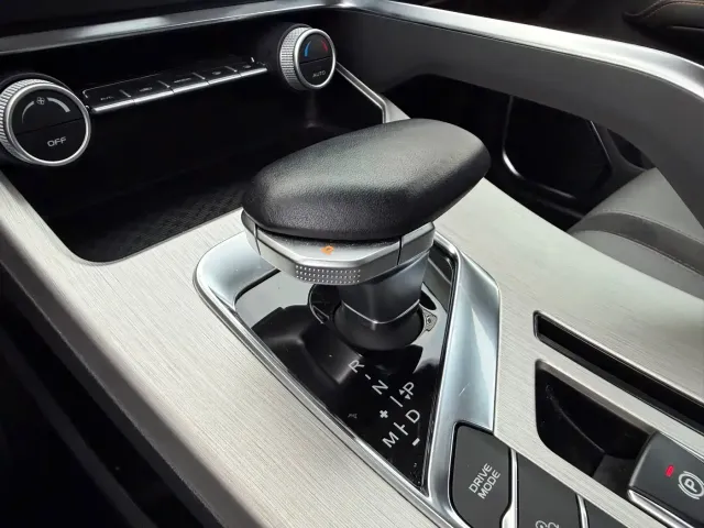 Geely Binyue — Фото автомобиля 18