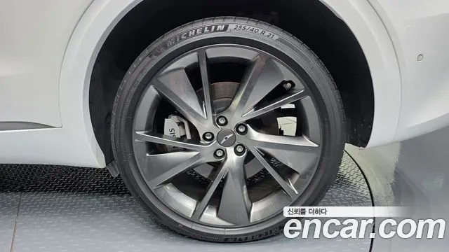 Genesis GV70 2.5T Бензин AWD — Фото автомобиля 20