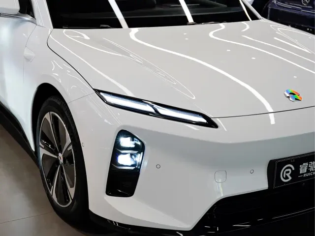 Nio ET5 Touring — Фото автомобиля 6