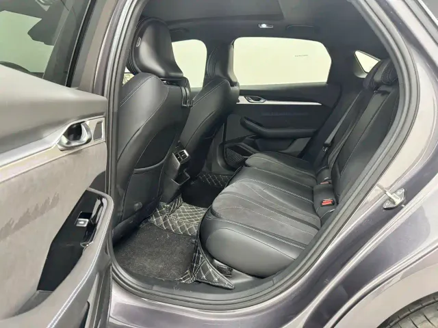 Geely Xingrui — Фото автомобиля 8