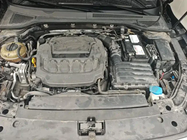 Volkswagen Passat — Фото автомобиля 19