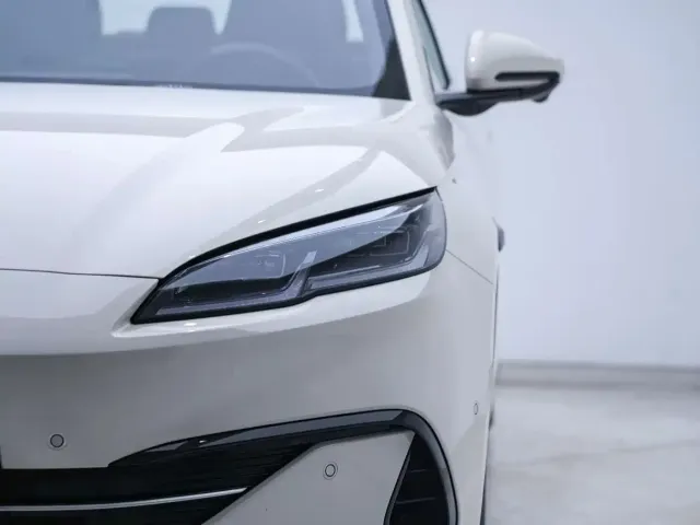 BYD Seal 06 — Фото автомобиля 10