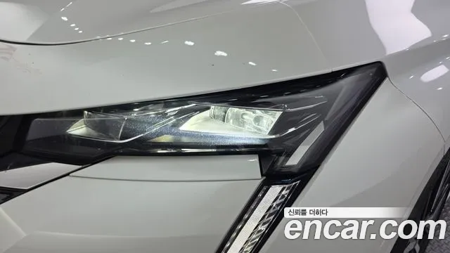 Peugeot 308 — Фото автомобиля 21