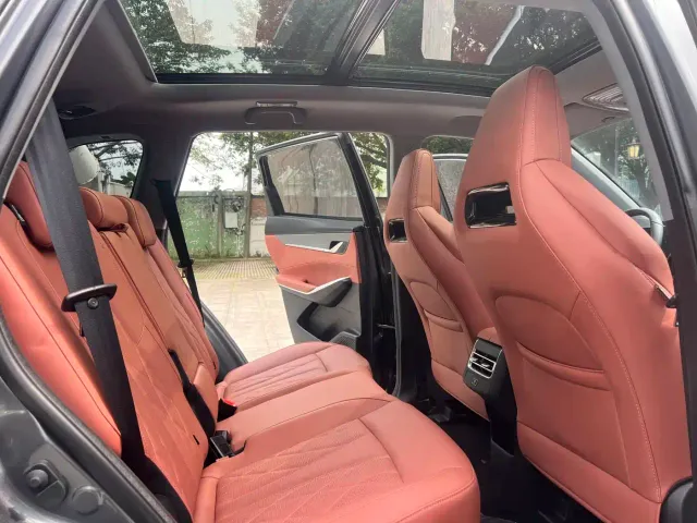 Changan Changan CS75 PLUS 2024 3rd Generation Champion Edition 1.5T Smart Drive Power Type — Фото автомобиля 8